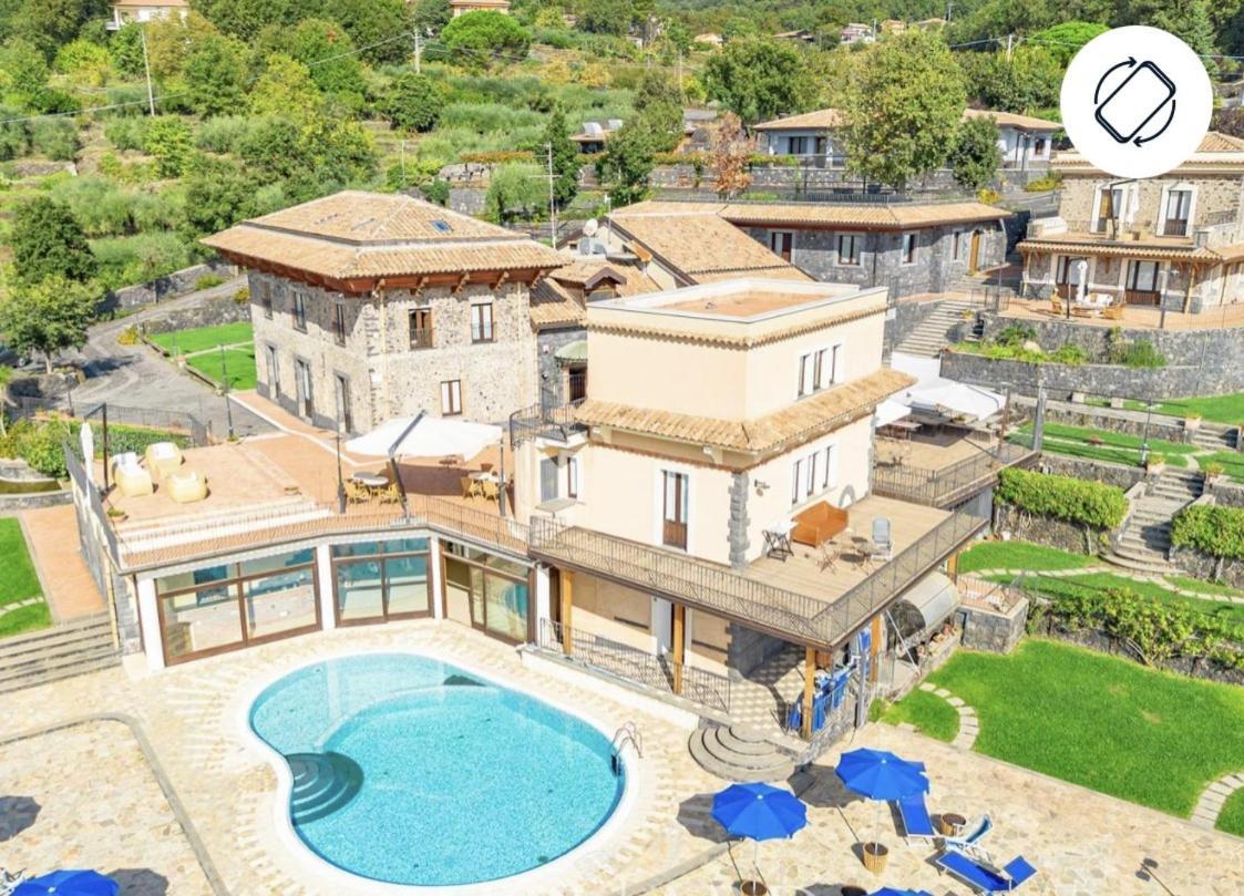 Penzion Antico Borgo Petralia Zafferana Etnea Exteriér fotografie