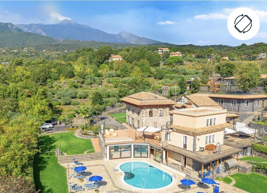 Penzion Antico Borgo Petralia Zafferana Etnea Exteriér fotografie